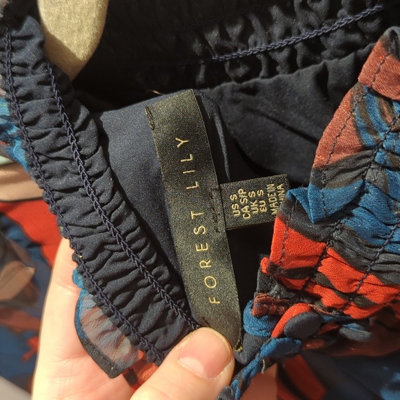 Ruffle Detail Cocktail Dress - Picture 7 of 9